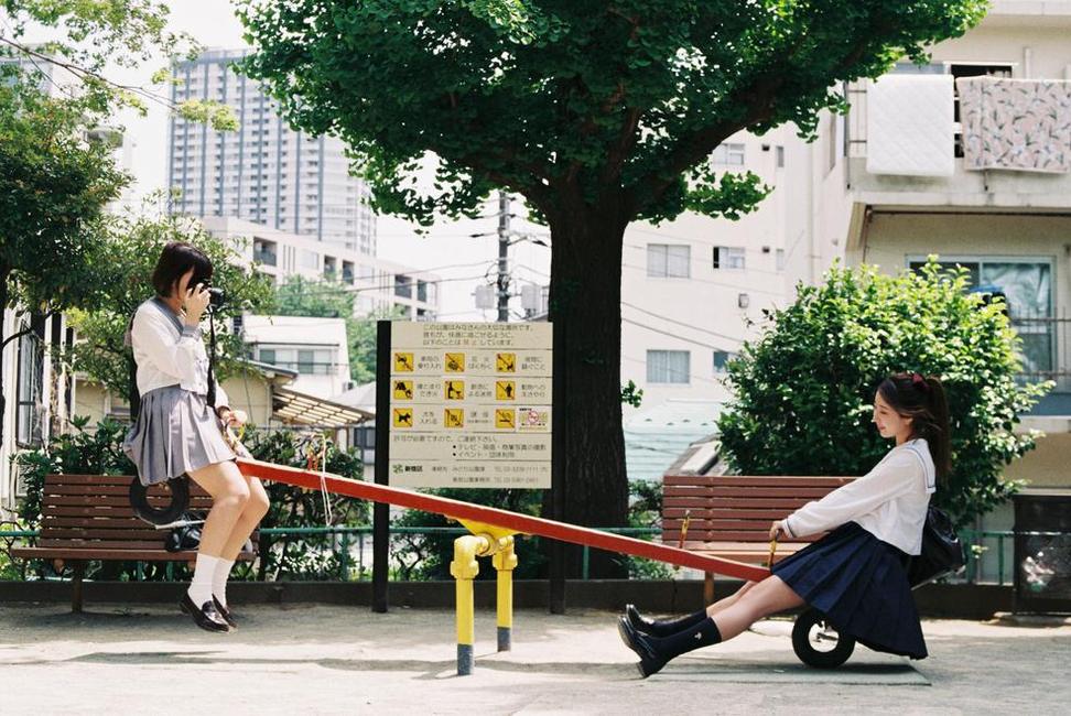 浅野菌子舰长摄影：侦察海域的勇敢女孩